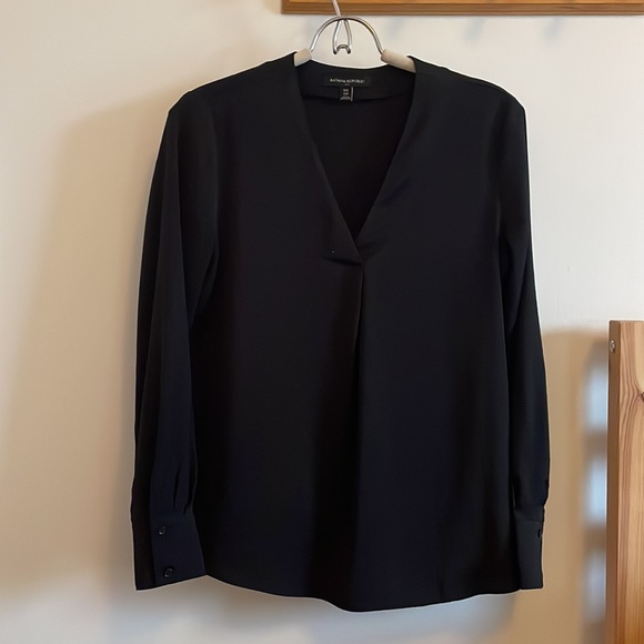 Banana Republic Black Long Sleeve Blouse XS - Picture 5 of 10